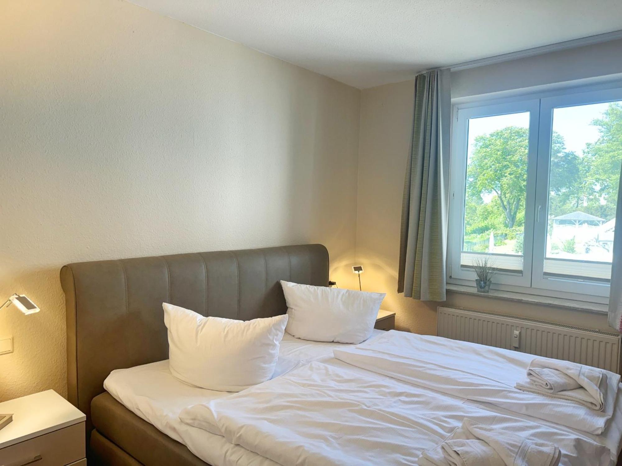 Villa Seeblick - Ferienwohnung 407 Сасниц Екстериор снимка